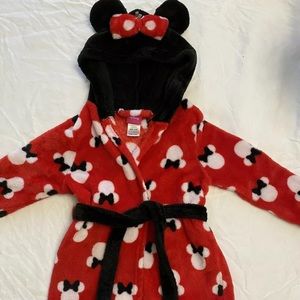 Disney Minnie Mouse toddler plush robe (NWOT)